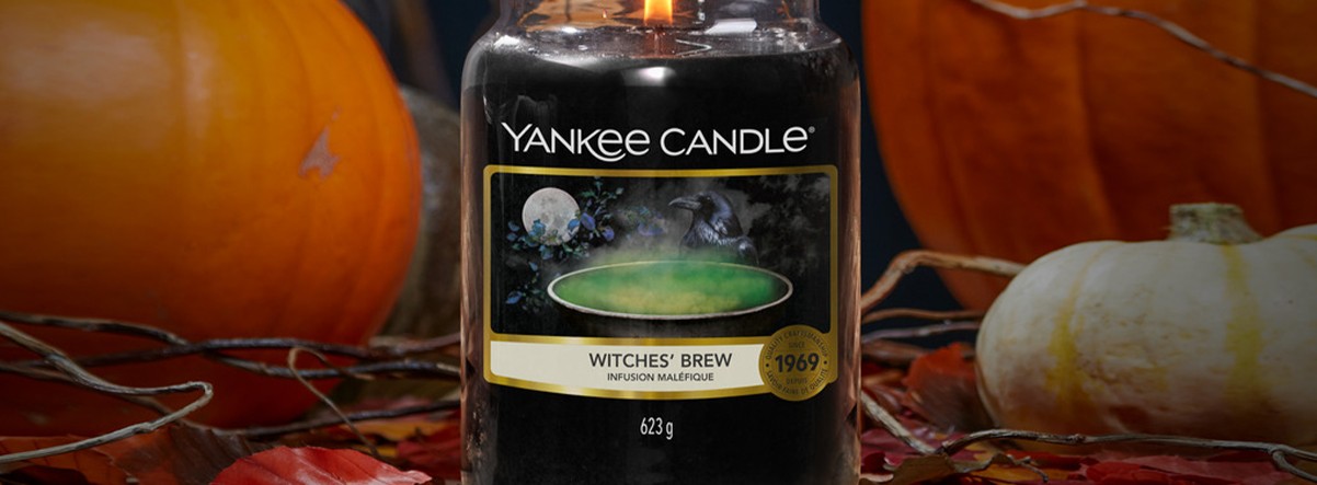 bougie noire parfumée halloween yankee candle witches brew potion de sorcière